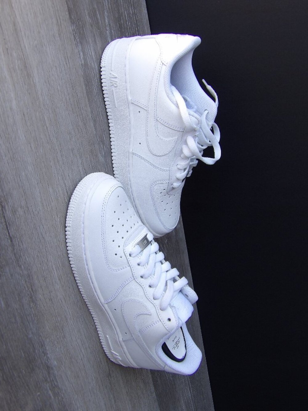 Nike Air Force 1 '07 low-top Retro Premium (Triple-White) Retro  M 7 W8.5